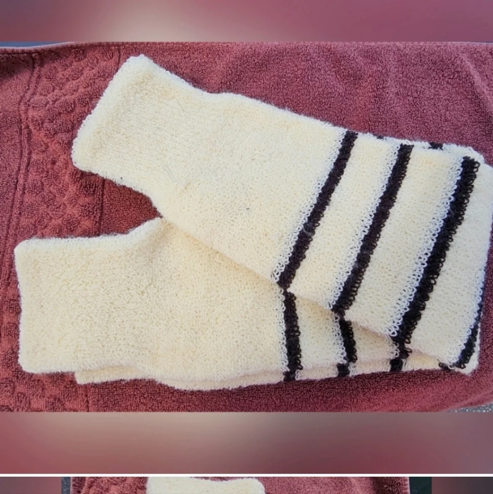 LONG KNEE HIGH KNIT LEG WARMERS/SOCKS ~ WARM ~CLASSIC FIND DANCE/ACTIVE WEAR